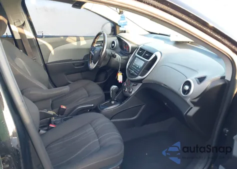 2017 Chevrolet Sonic Lt Auto from USA, damaged, VIN 1G1JD5SH3H4123751